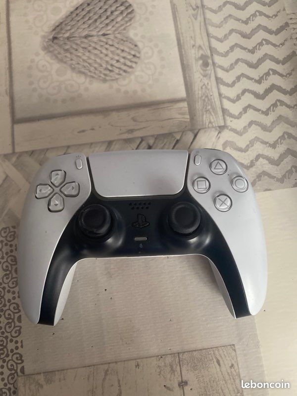 Manette ps5 (image 1)