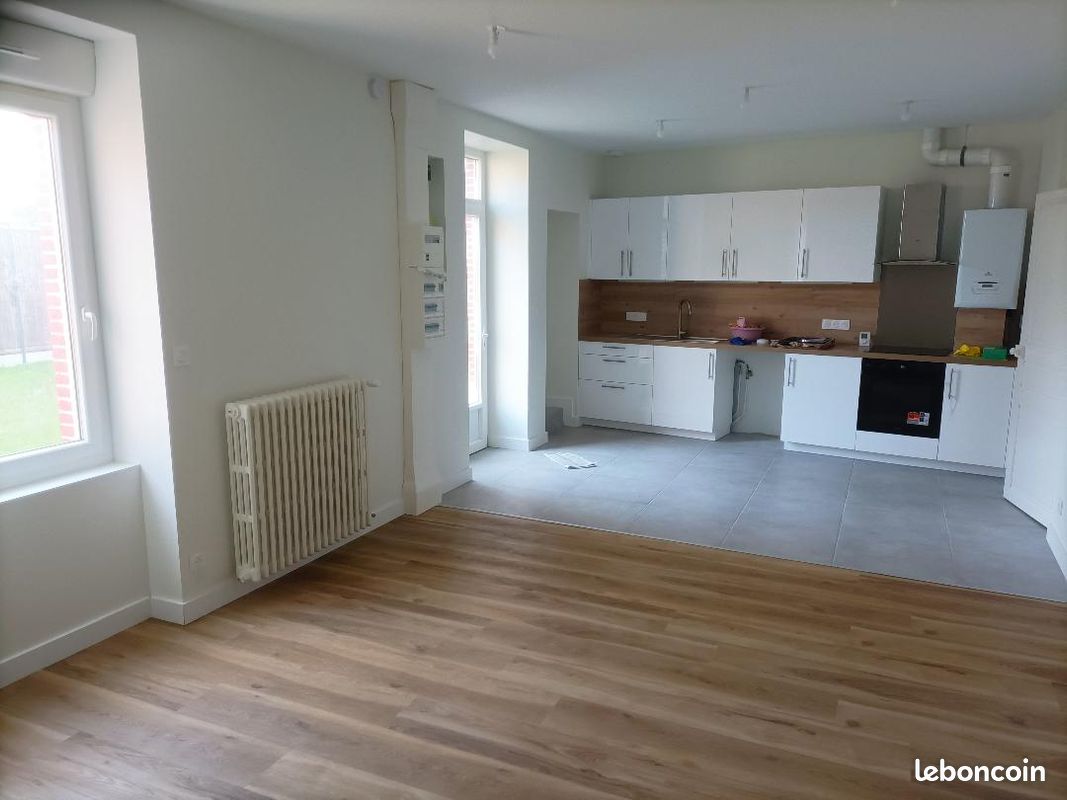 Maison 5 pièces 100 m² · à Bouguenais · 100 m² · 1 290 €/mois