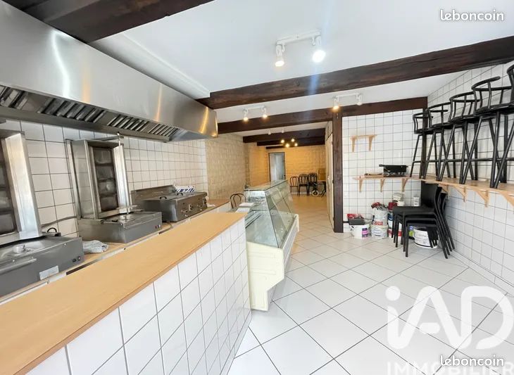 Immeuble 5 pièces 153 m² · à Reims · 153 m² · 115 000 €