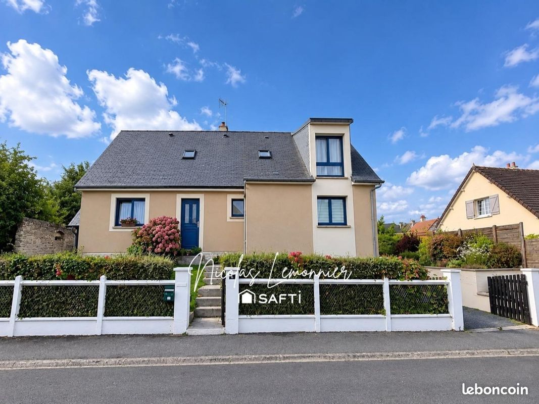 Maison 5 pièces 163 m² · à Cresserons · 163 m² · 429 000 €