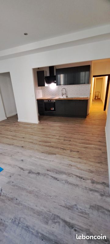 Appartement 2 pièces 48 m² · à Castres · 48 m² · 530 €