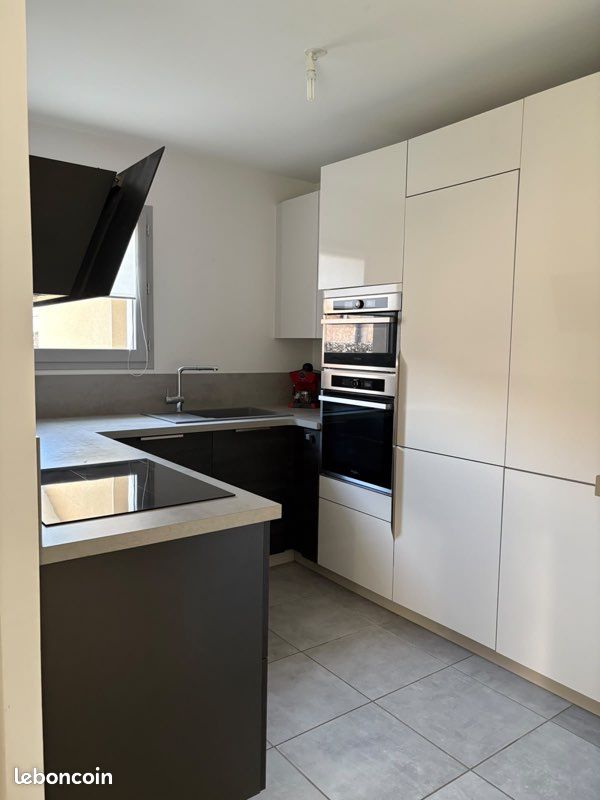 Maison 4 pièces 88 m² · à Saint-Bonnet-de-Mure · 88 m² · 375 000 €