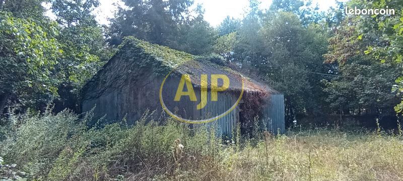 Maison 32530 m² NOYAL PONTIVY · à Noyal-Pontivy · 35 000 €