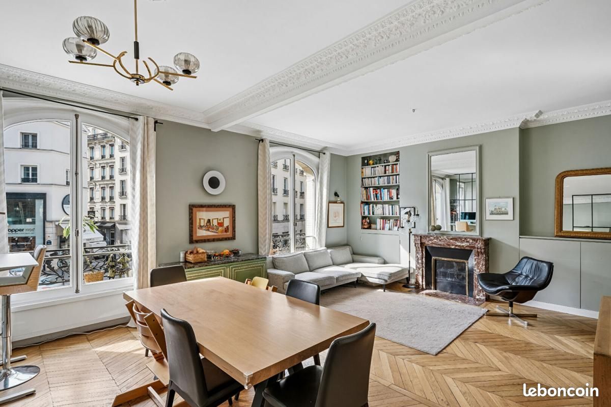 Appartement 3 pièces 74 m² · à Paris · 74 m² · 896 000 €