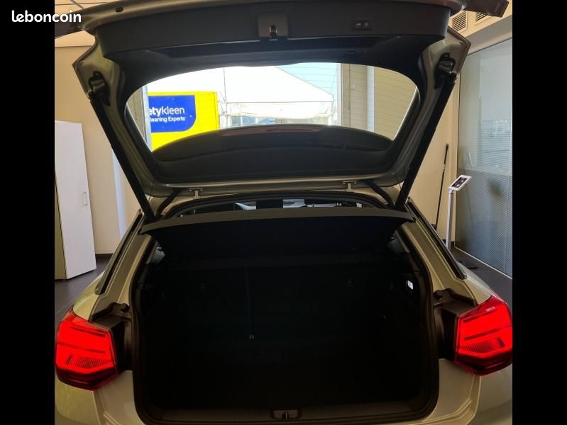 Audi Q2 35 TFSI 150ch Design S tronic 7 (image 10)