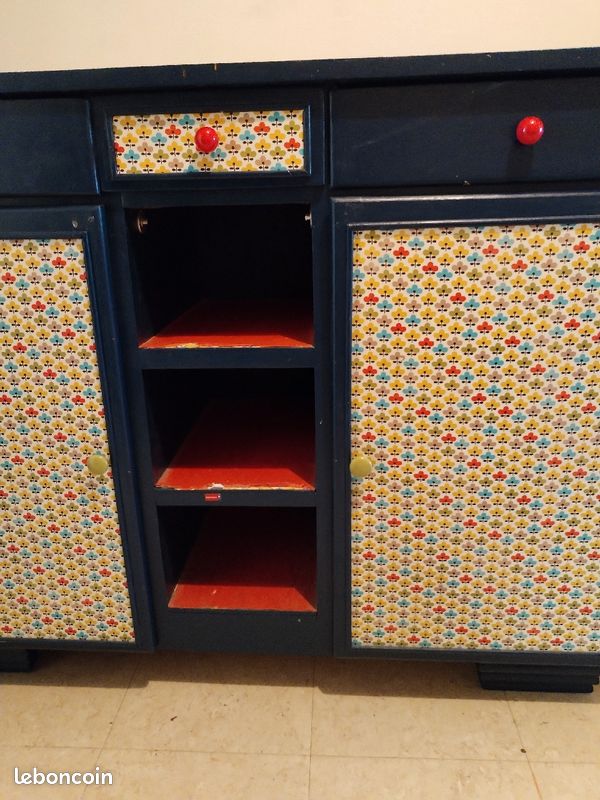Commode (image 2)
