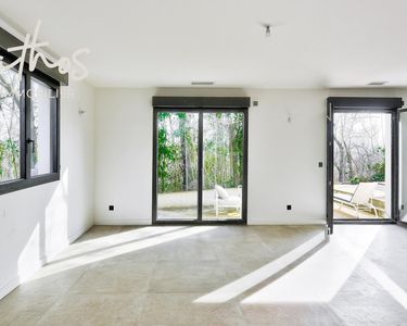 Maison 530 000 € - 169 m²