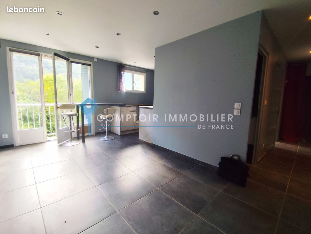 Appartement 4 pièces 62 m² · à Vizille · 62 m² · 98 000 €