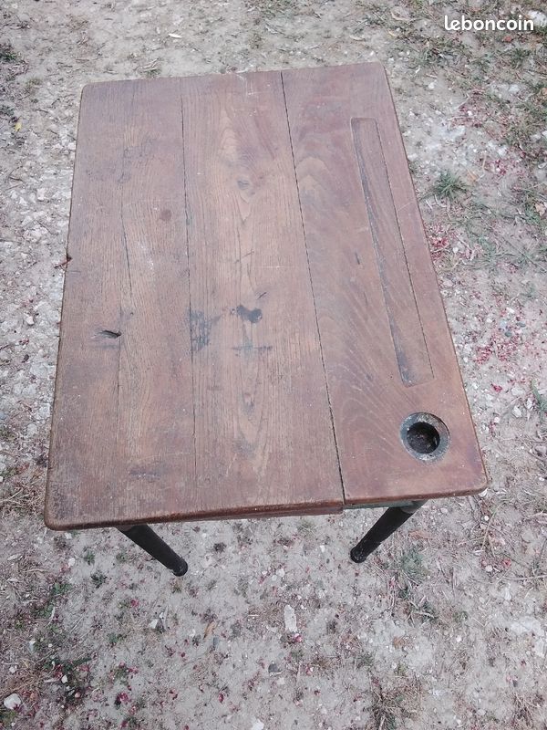 Bureau d’écolier (image 1)
