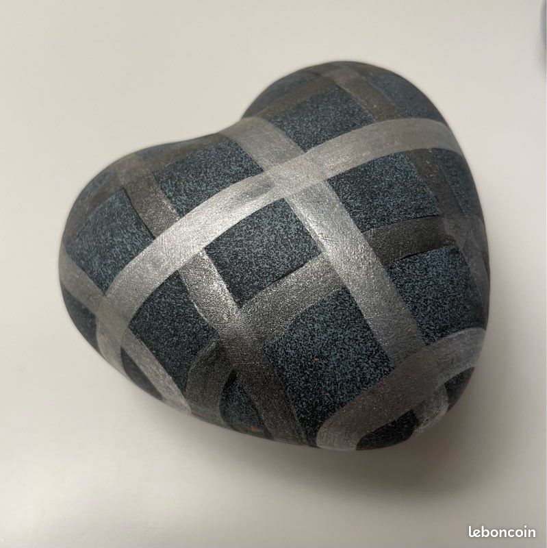 2 Cœurs gris-bleu en terre cuite décorée (image 6)