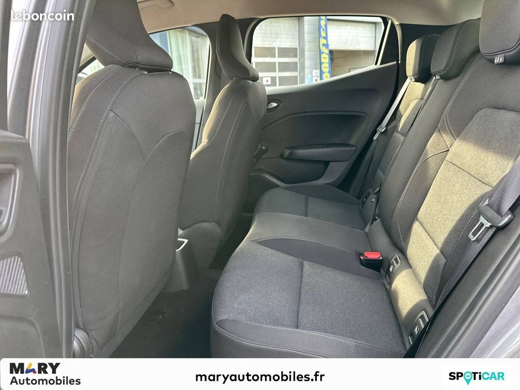 RENAULT Clio TCe 90 Equilibre (image 10)