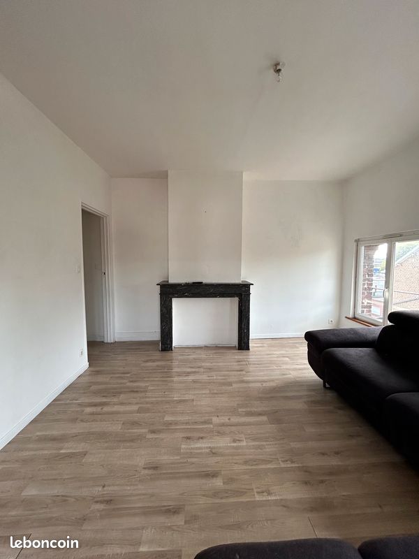Appartement 3 pièces 56 m² · à Raismes · 56 m² · 590 €/mois