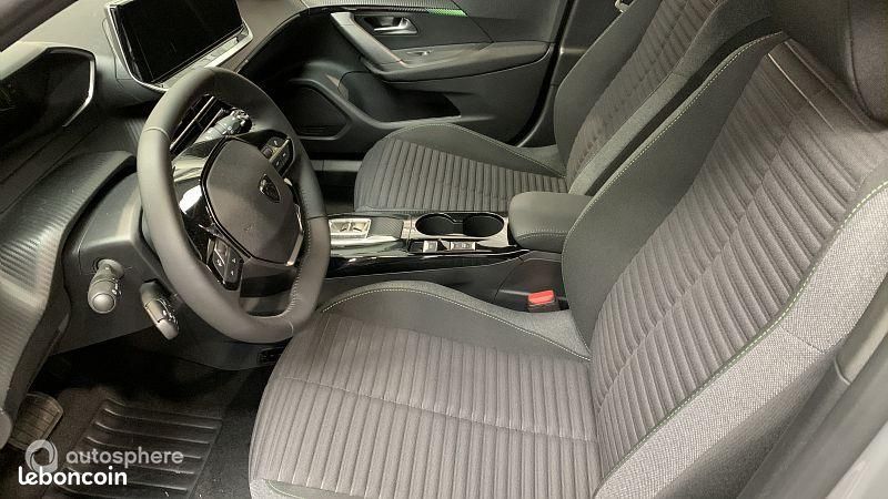 Peugeot 2008 e-2008 136ch Active (image 14)