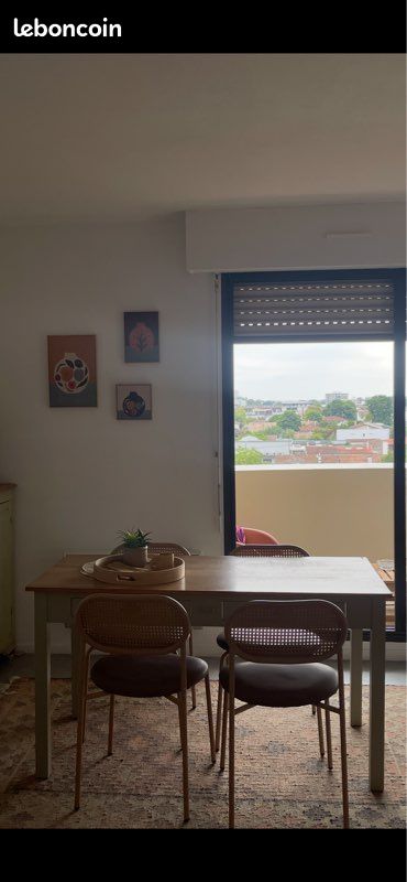 Table à manger 4/6 places (image 3)