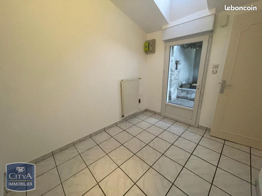 Appartement a louer blois - 1 pièce(s) - 45 m2 - Surfyn