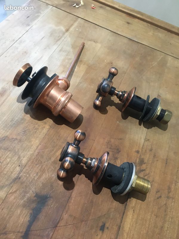 Robinetterie laiton vieilli pour bidet (image 1)