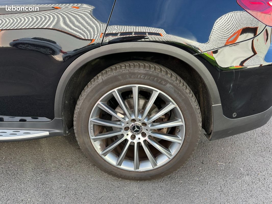 MERCEDES GLC 220 d 9G-Tronic 4Matic Fascination Pack AMG *Entretien complet Mercedes (image 25)