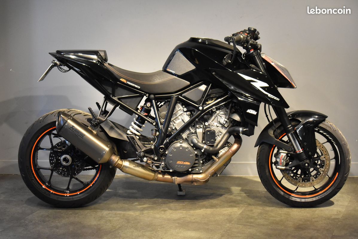 PRO] KTM 1290 SUPER DUKE R 2017 à partir de 119e/mois Motos