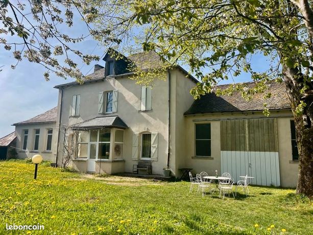 Maison 6 pièces 220 m²