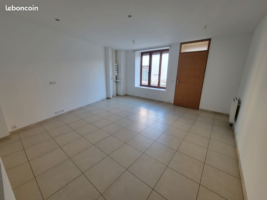 Maison 5 pièces 111 m² · à Bram · 111 m² · 750 €/mois