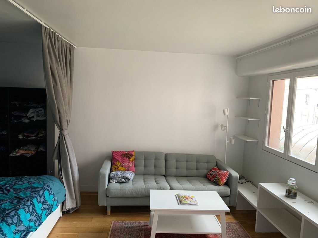 Appartement 1 pièce 32 m² · à Paris · 32 m² · 1 050 €/mois