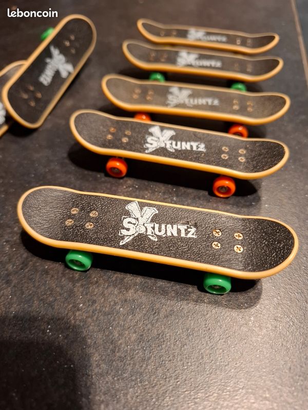 Set Fingerboard Miniature – Skateboard à Doigts Anti-Stress, Roues De Rechange, Outils D'Entretien – Cadeau Ado 12,5 Cm