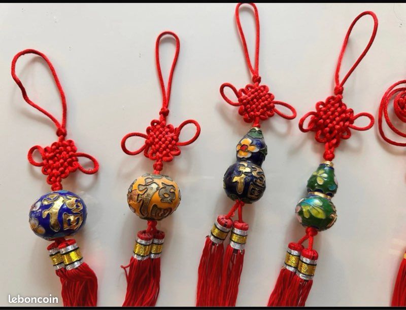 JULMELON Lot de 18 décorations pour Le Nouvel an Chinois 2026 - Pendentifs Feng Shui dorés à Suspendre - Nœud Chinois - Ornements Porte-Bonheur pour Voiture, Festival, Lunaire, Nouvel an, Richesse