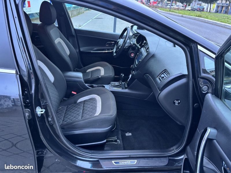 Kia CEE'D 1.6 CRDI 136CH ISG GT LINE DCT7 (image 9)