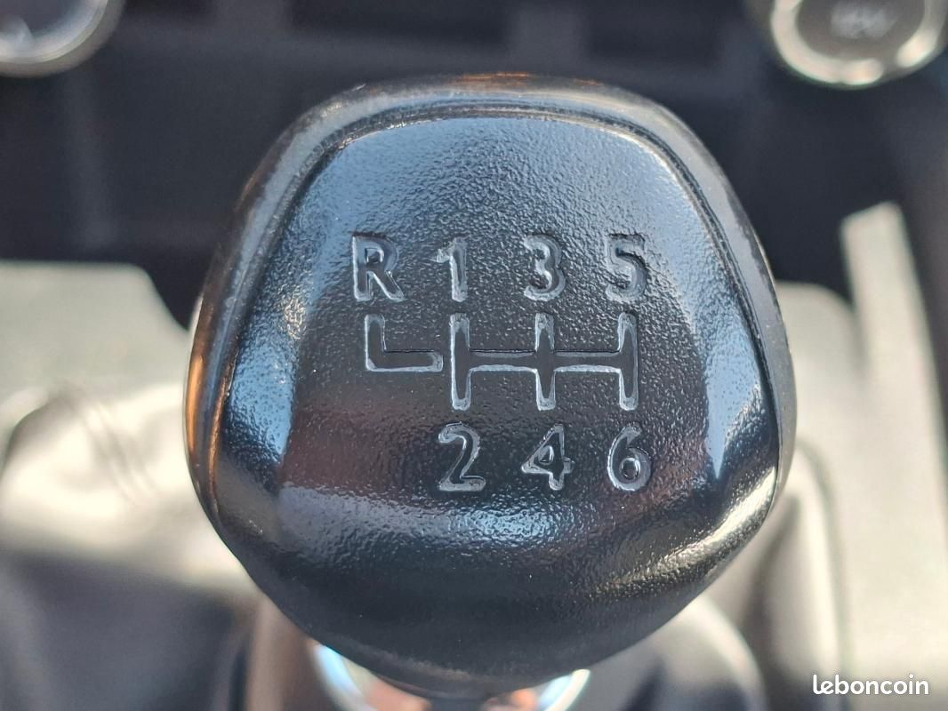 Ford Ranger SUPER CABINE 2.2 TDCi 160 STOP&START 4X4 XLT SPORT (image 12)