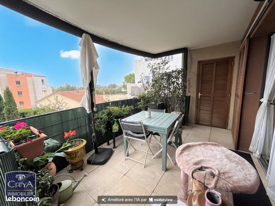 Appartement 3 pièces 72 m² · aux Angles · 72 m² · 225 000 €