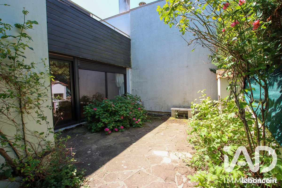 Maison 5 pièces 97 m² · à Boussy-Saint-Antoine · 97 m² · 242 000 €