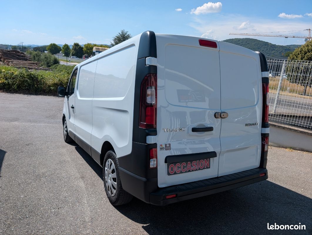 🚚 Renault trafic l2h1 1300 2.0 dci 120 grand confort tva récupérable 🚚 (image 5)