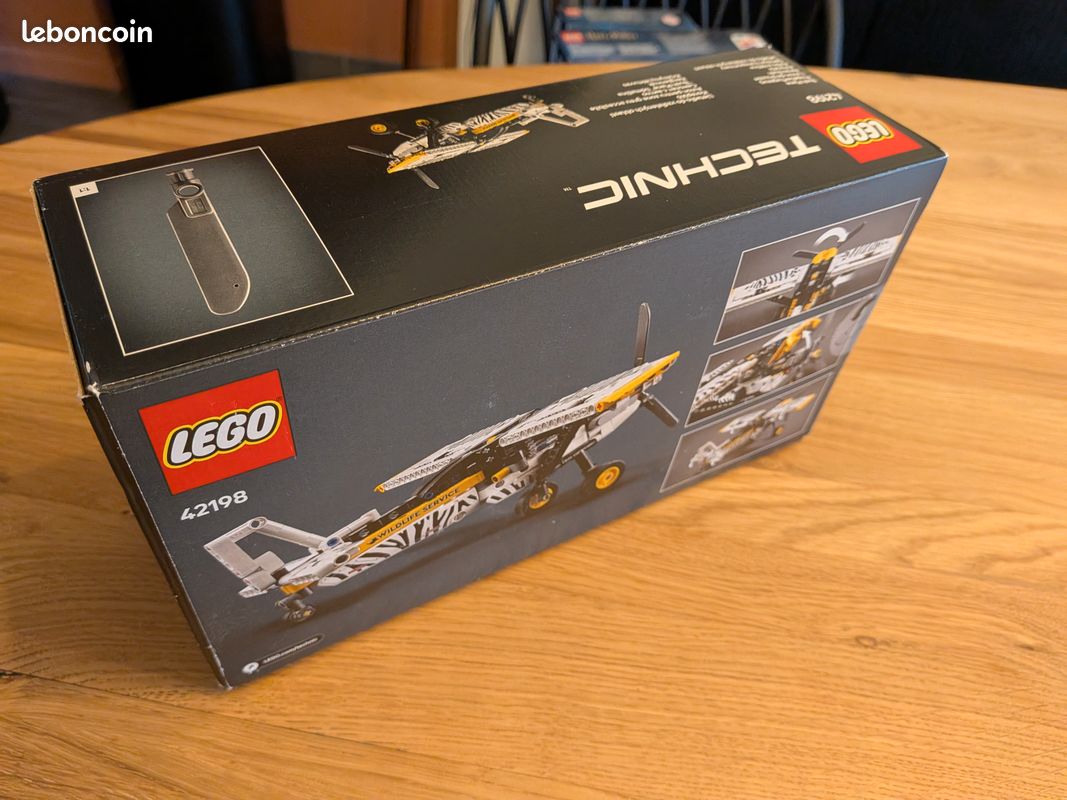 Lego technic L’avion de brousse neuf 42198 (image 2)