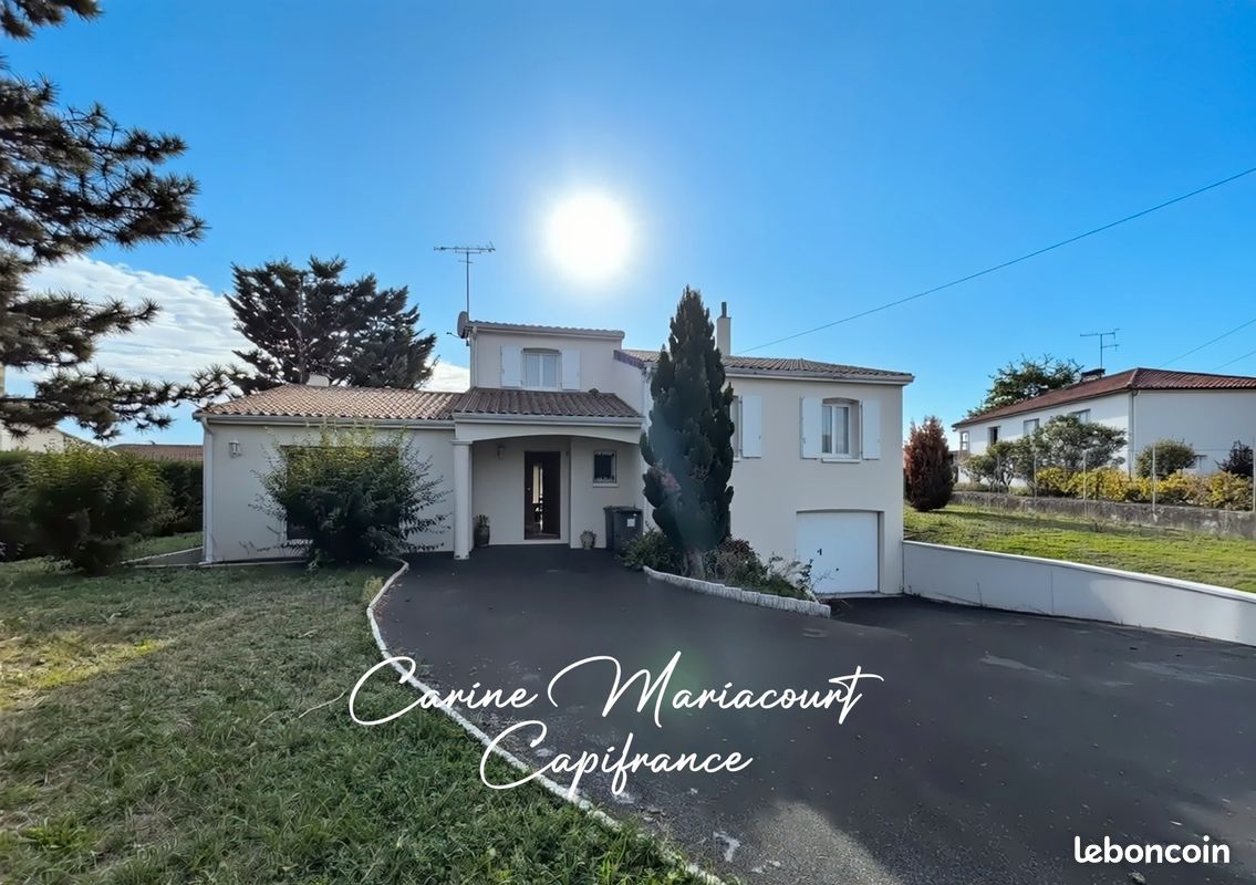 Maison 5 pièces 121 m² · à Saint-Maixent-l'École · 121 m² · 185 000 €