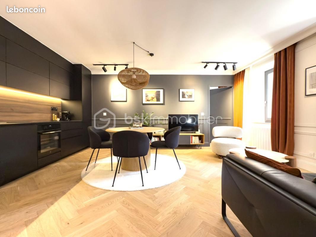 Appartement 2 pièces 49 m² · à Annecy · 49 m² · 329 000 €