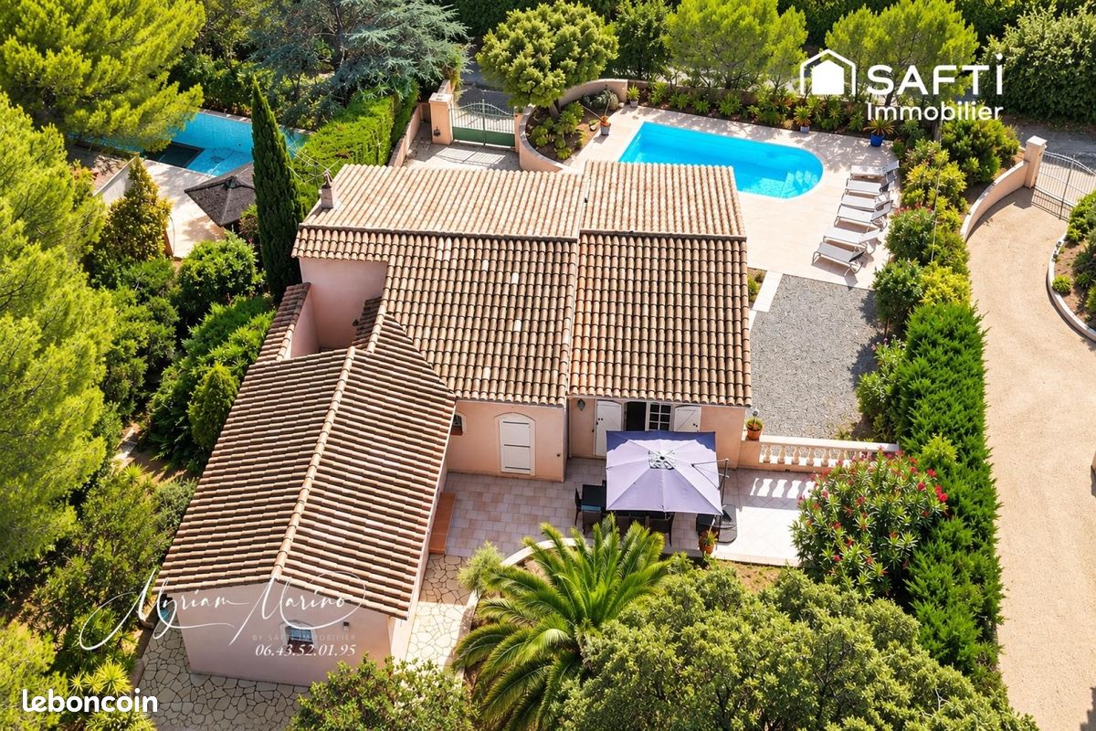 Maison 6 pièces 203 m² · à Fréjus · 203 m² · 980 000 €