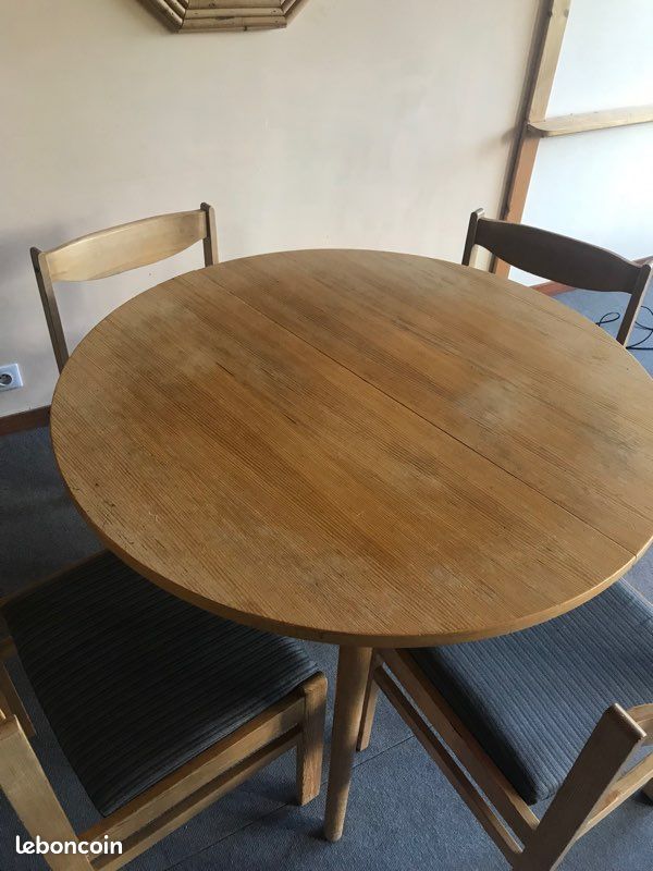 À donner Table + 4 chaises (image 3)