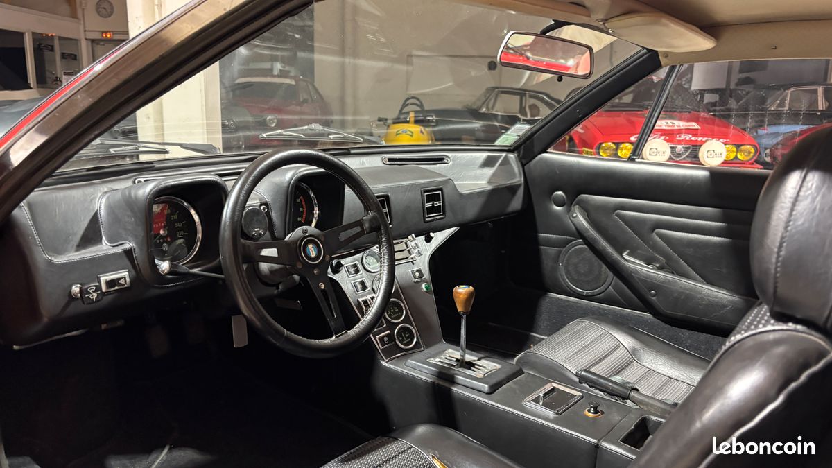 Detomaso pantera Push Button (image 4)