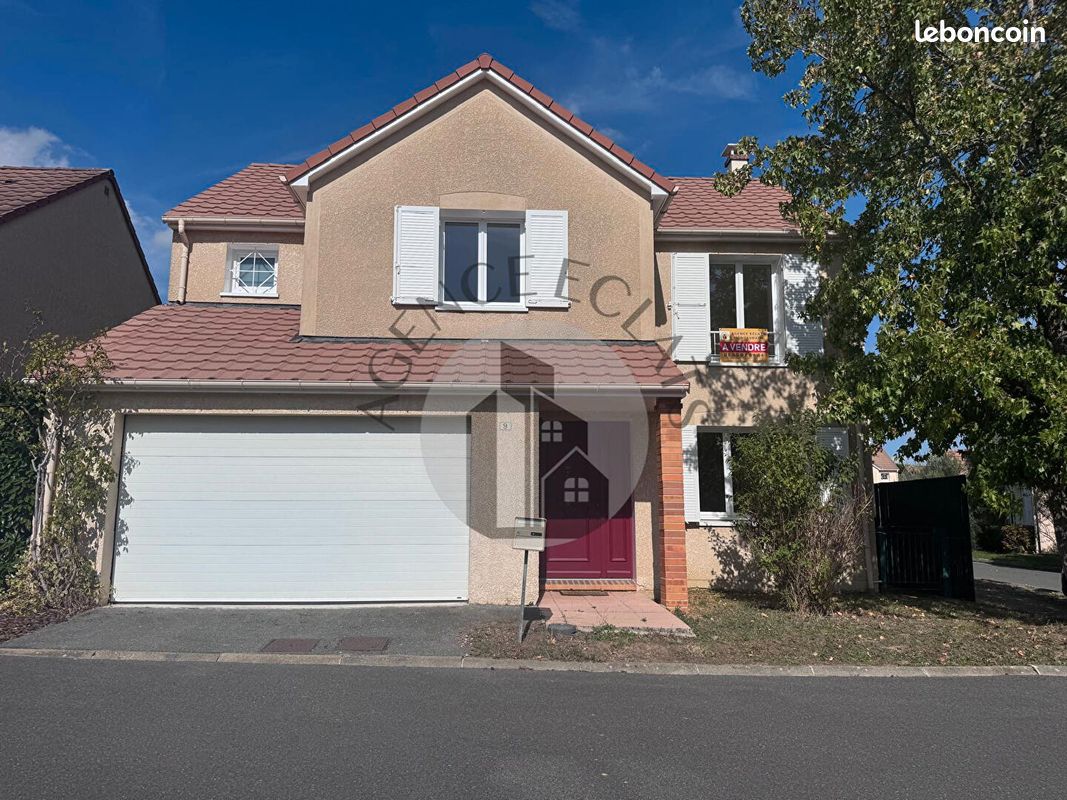 Maison 6 pièces 134 m² · à Montévrain · 134 m² · 525 000 €