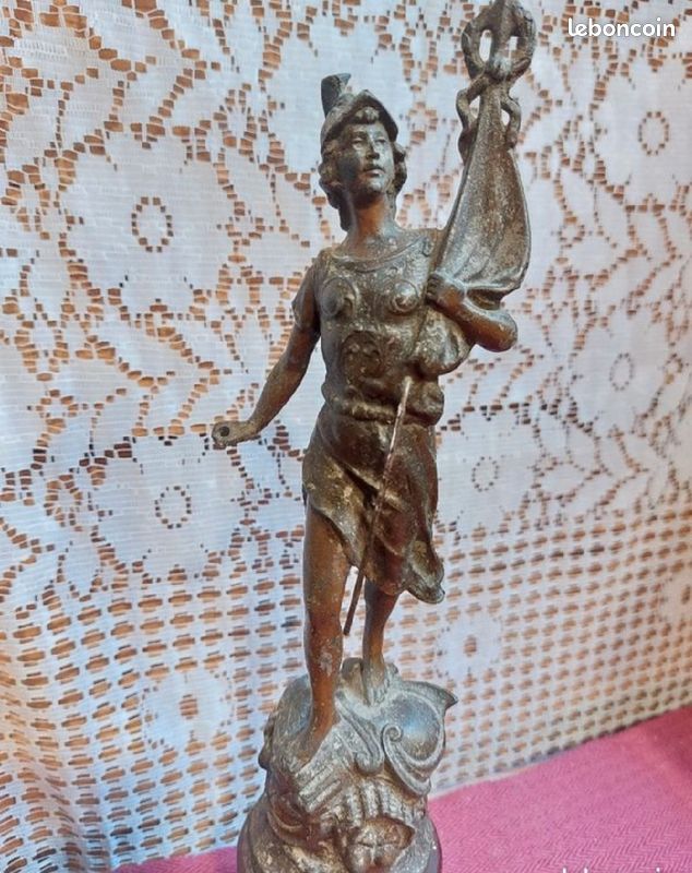 Statue ancienne en régule" allegorie de la patrie " (image 1)