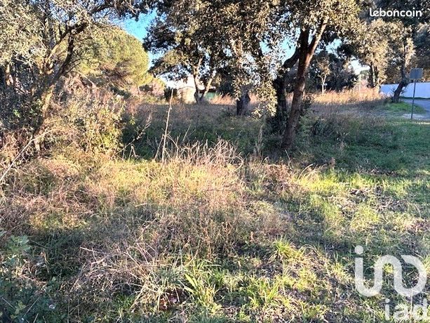 Terrain 919 m² Saint-Quentin-la-Poterie
