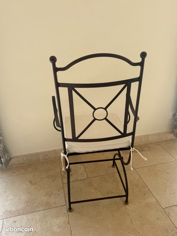 10 Chaises en fer forgé (image 3)
