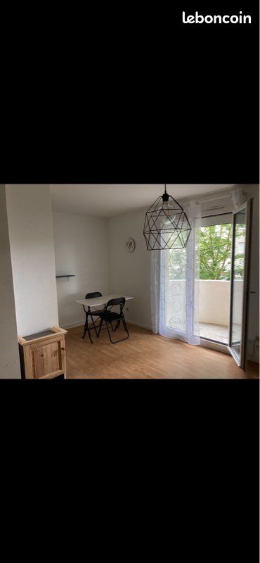 Appartement 1 pièce 24 m² · à Pau · 24 m² · 440 €/mois