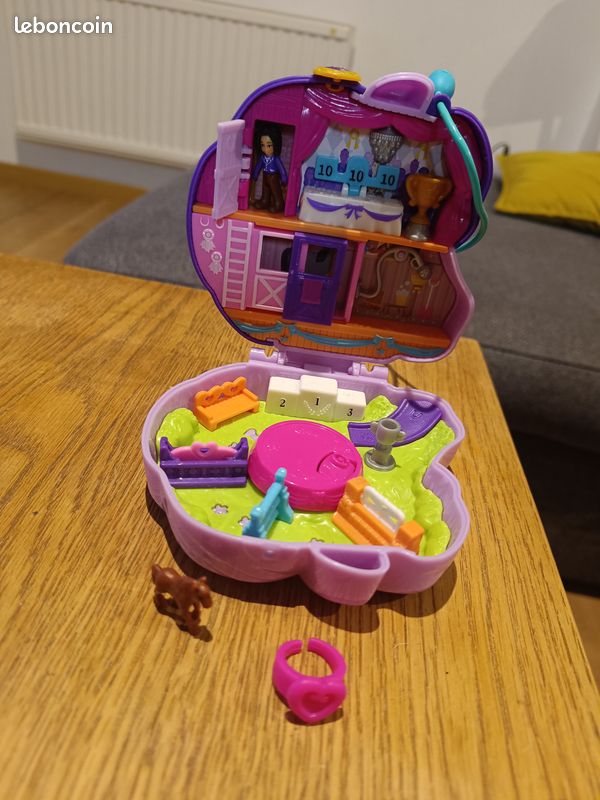 Polly pocket (image 1)