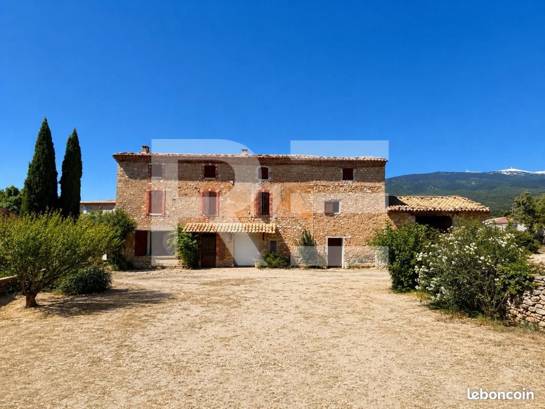 Maison 306 m² · à Bédoin · 306 m² · 610 000 €