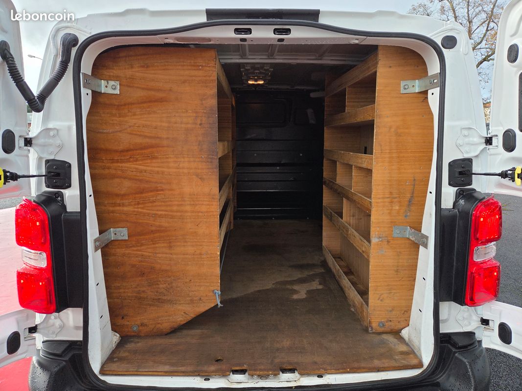 Citroën Jumpy M 1.5 L Blue-HDI 120 CH "Club" (image 3)