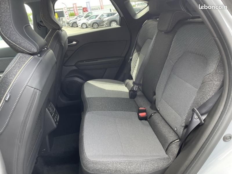 Renault Captur 1.0 Eco-G 100ch Techno (image 12)