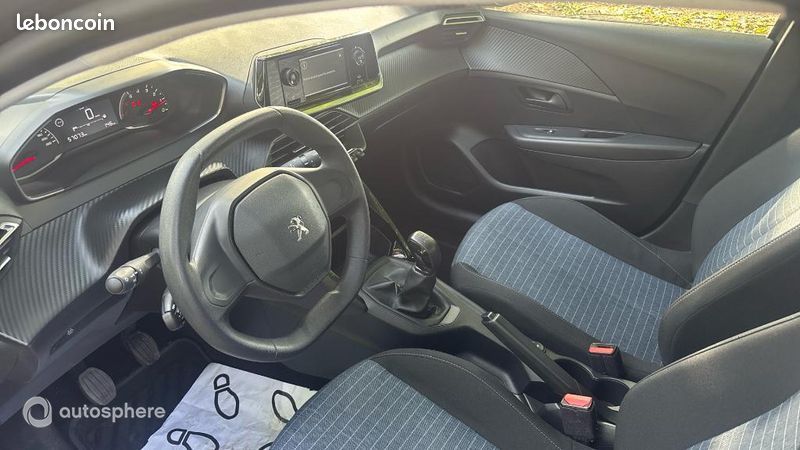 Peugeot 208 1.2 PureTech 75ch S&S Like (image 12)