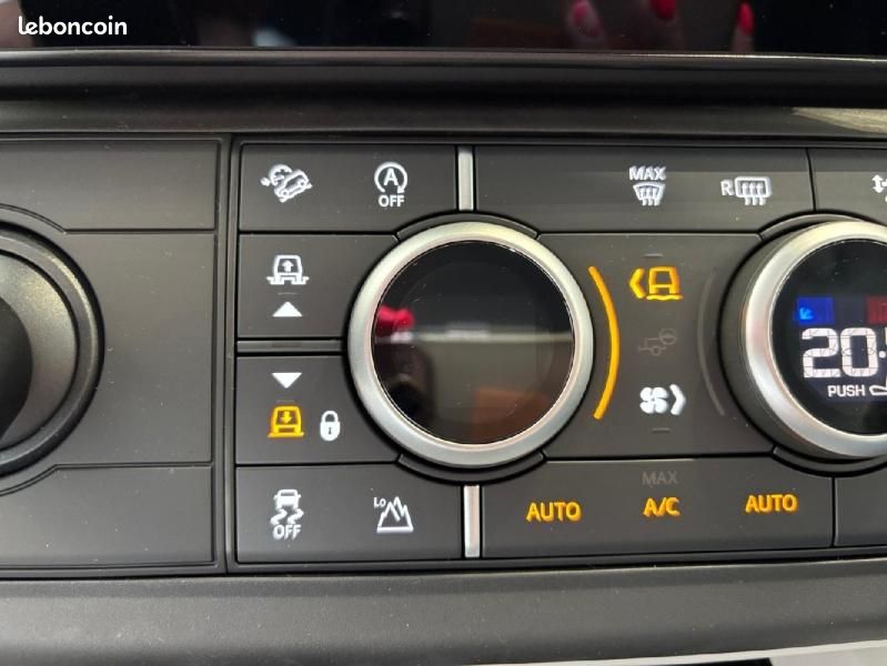 Land-rover Defender 90 3.0 D200 Hard Top S (image 23)