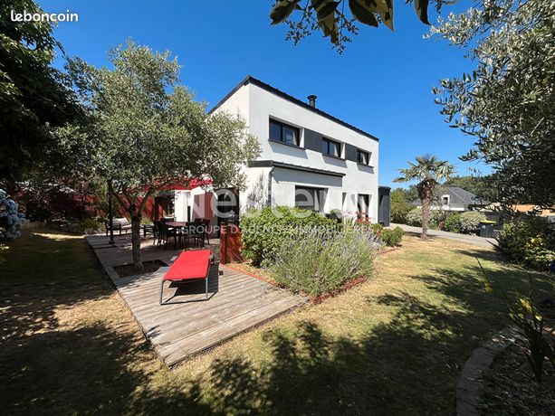 Maison 6 pièces 143 m²